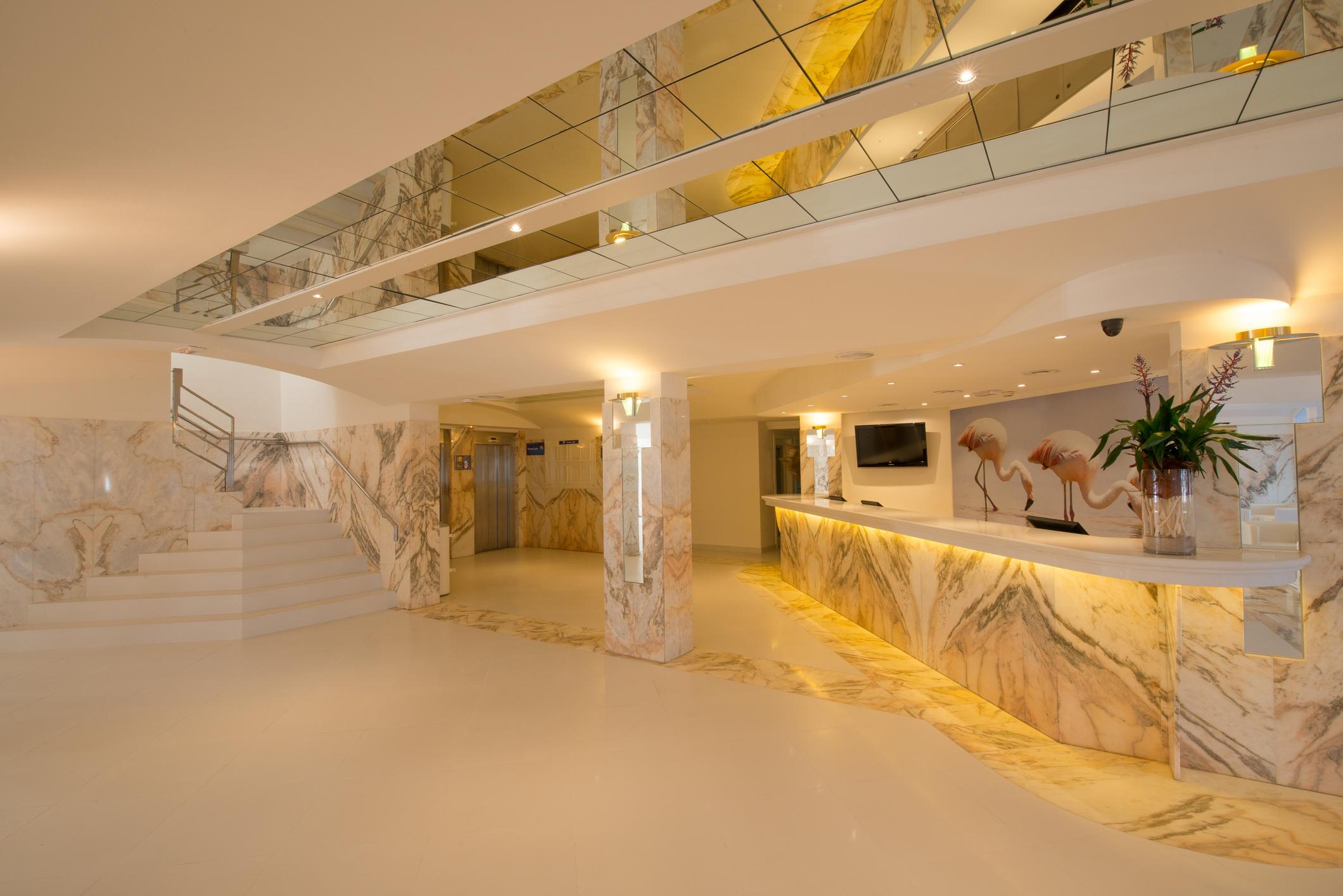 Hotel Iberostar Waves Ciudad Blanca Alcúdia